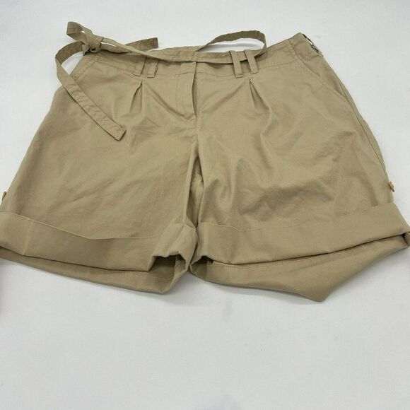J Jill Woman’s size 12P beige khaki shorts stretch genuine fit at the waist - Picture 1 of 7